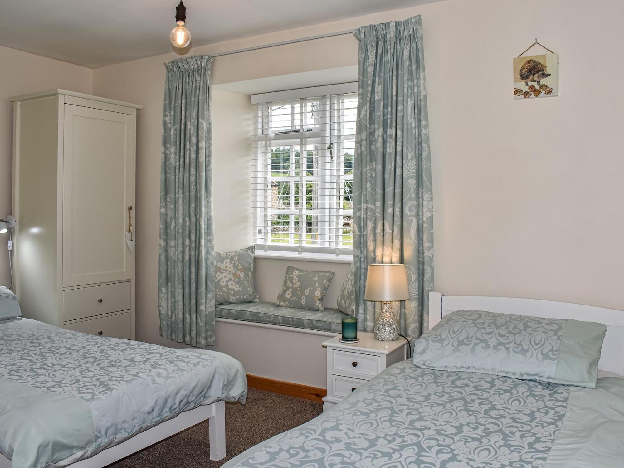 1 The Old Corn Mill Villa West Burton Екстериор снимка