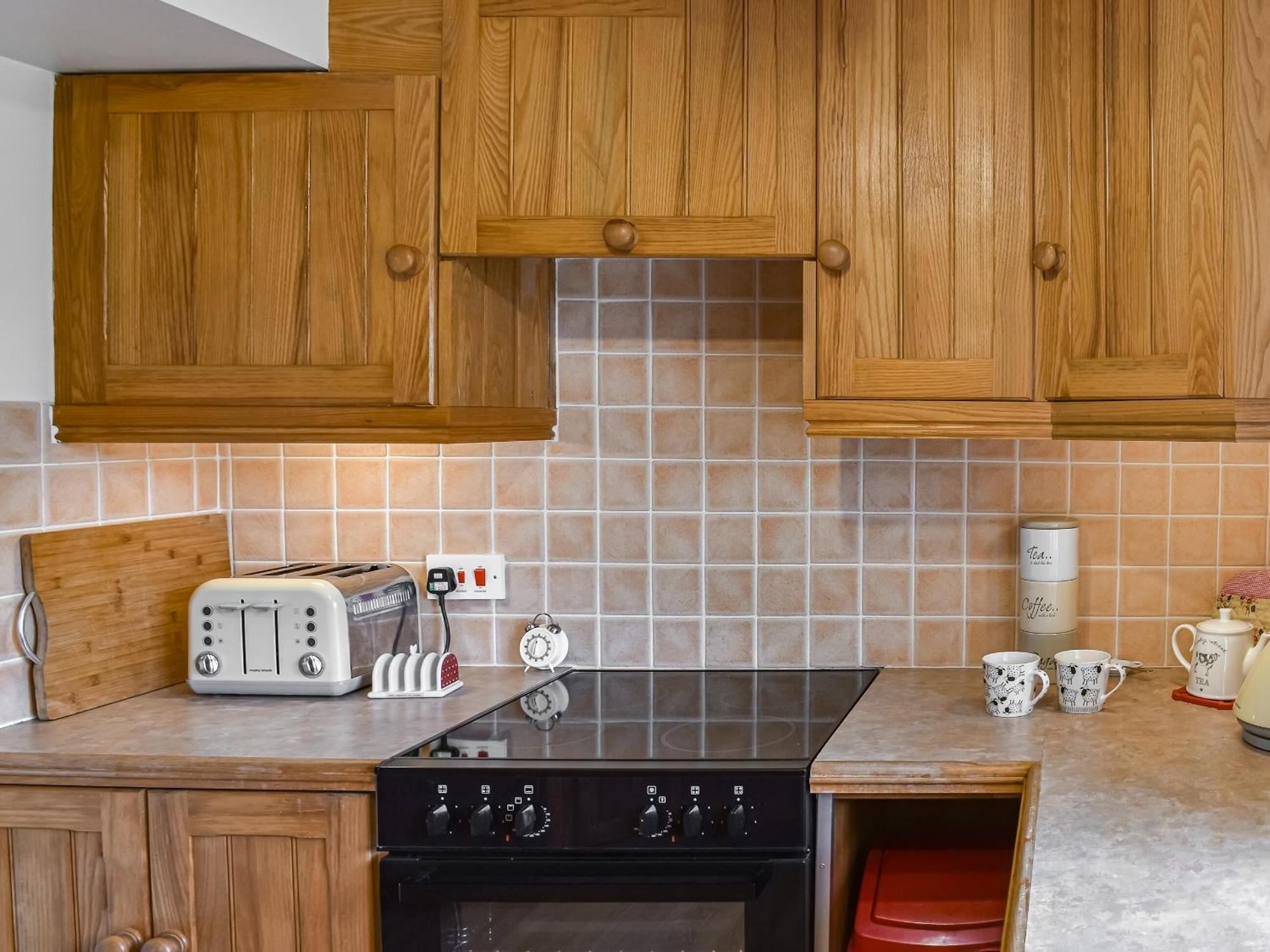 1 The Old Corn Mill Villa West Burton Екстериор снимка